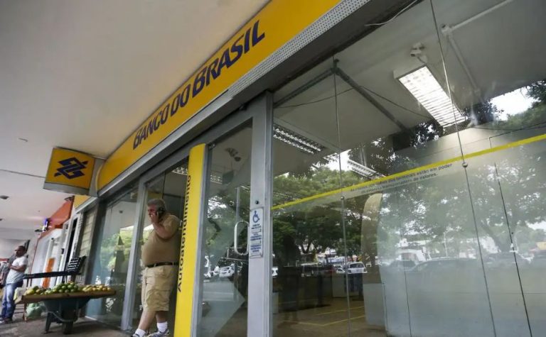Banco do Brasil lança novo aplicativo com foco em IA e personalização
