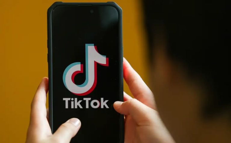 Brasil multa TikTok em R$ 153,7 mi por falhas em dados de adolescentes