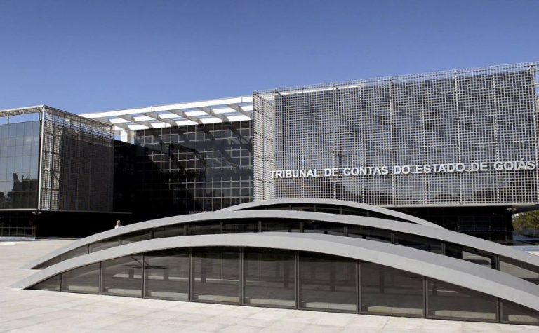 Concurso de nível médio abre 16 vagas com salário de R$ 11,8 mil