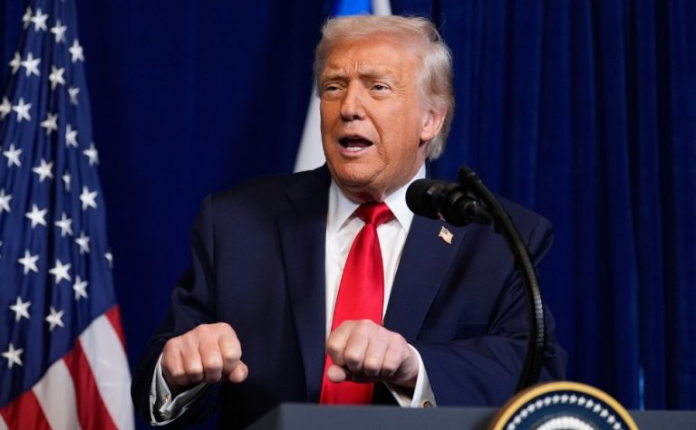 EUA firmam acordo para controlar reservas de petróleo da Venezuela, diz Trump