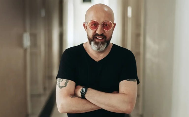 Fabrício Carpinejar é destaque em congresso de educação em Vitória; programação