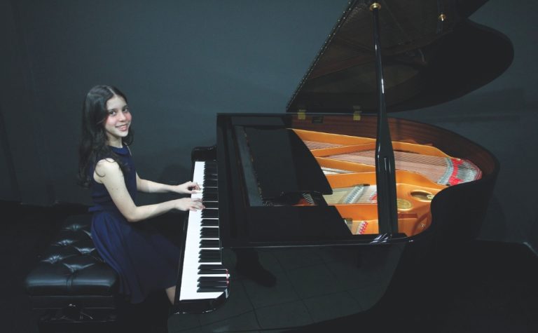 Fenômeno capixaba no piano conquista segundo lugar em competição na Espanha