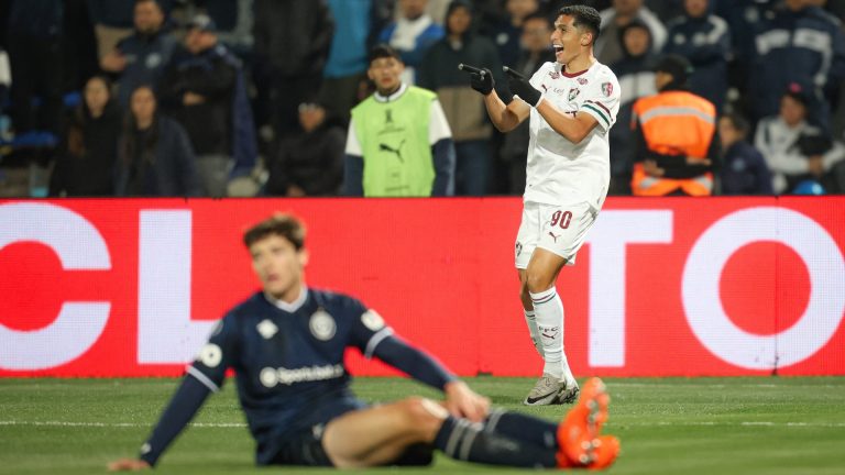 Fluminense supera expulsão e polêmica, elimina Rivadavia nos pênaltis e avança