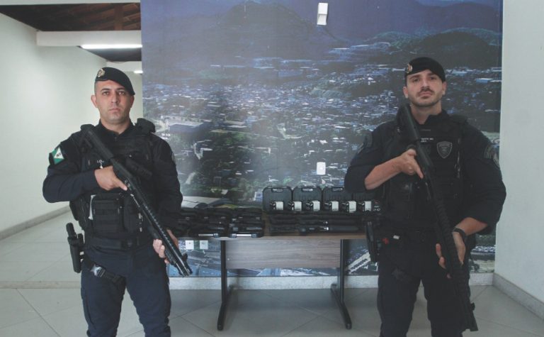 Guarda de Cariacica recebe 50 novas armas e 13 mil munições