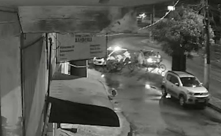 Homem morre após tentar pegar arma de PM e ser baleado na Serra