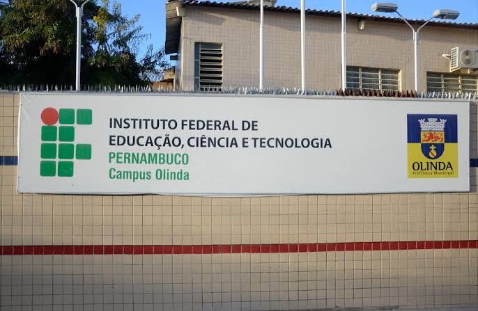 IFPE Olinda oferece 80 vagas em cursos de espanhol e italiano