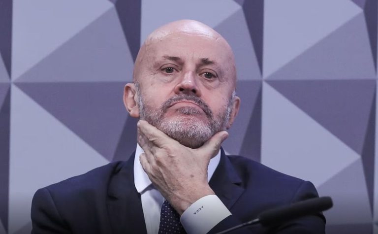 Investigação sobre Lulinha expõe três negócios frustrados no Ministério da Saúde