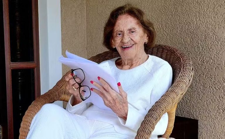Morre aos 98 anos Laura Cardoso, um dos grandes nomes da dramaturgia brasileira
