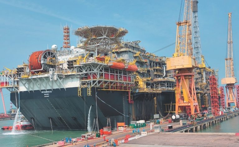 Plataforma de petróleo gigante tem peças produzidas no Espírito Santo