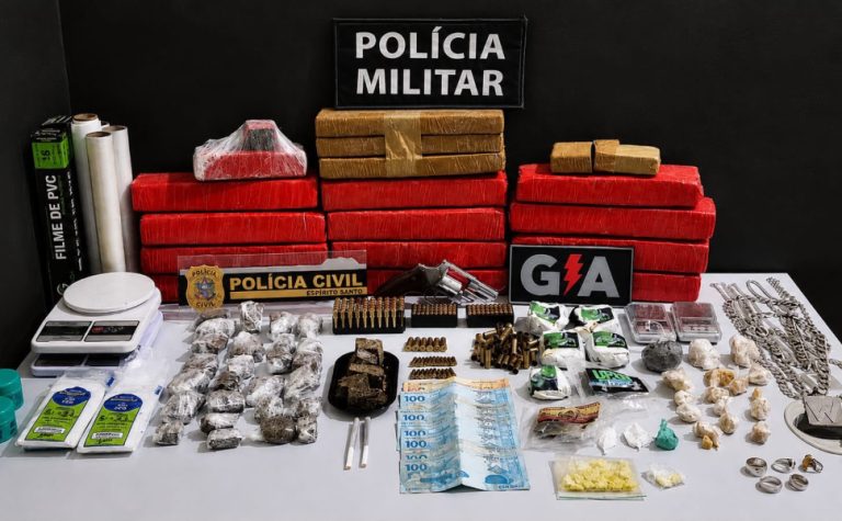 Polícia apreende mais de 15 kg de drogas, arma e munições em Ecoporanga