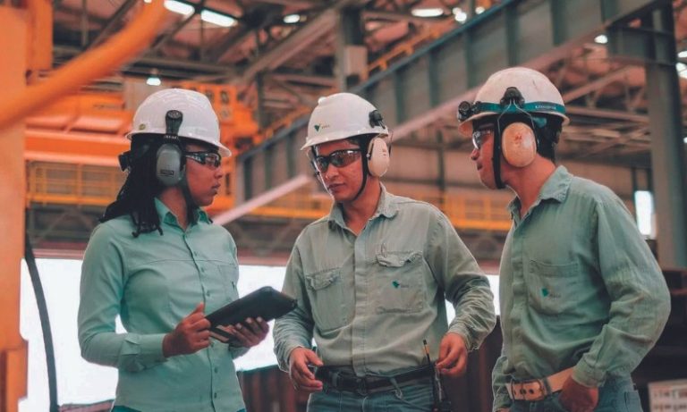 Salário de até R$ 12 mil para novos talentos em 40 grandes empresas