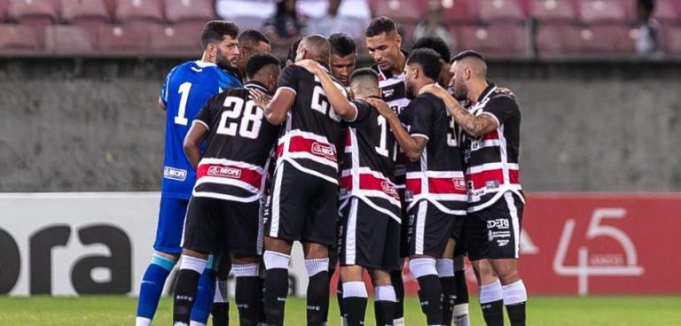 Santa Cruz empata com Anápolis e avança na Série C