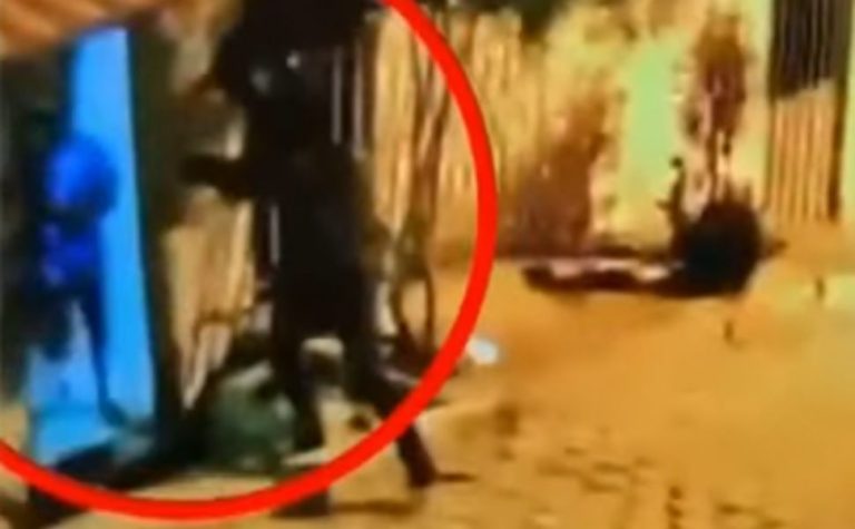 VÍDEO | Dupla invade casa e executa homem a tiros no Noroeste do ES
