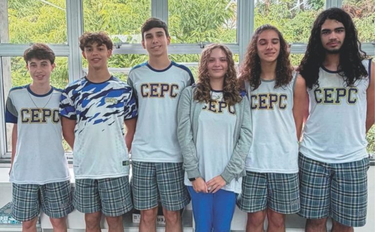 Alunos de Aracruz recebem medalhas em olimpíada internacional de Matemática