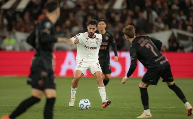 Ancelotti convoca Martinelli, do Fluminense, para amistosos na Ásia
