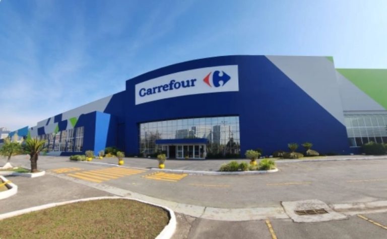 Carrefour vende 21 lojas de bairro ao Grupo Pereira Este