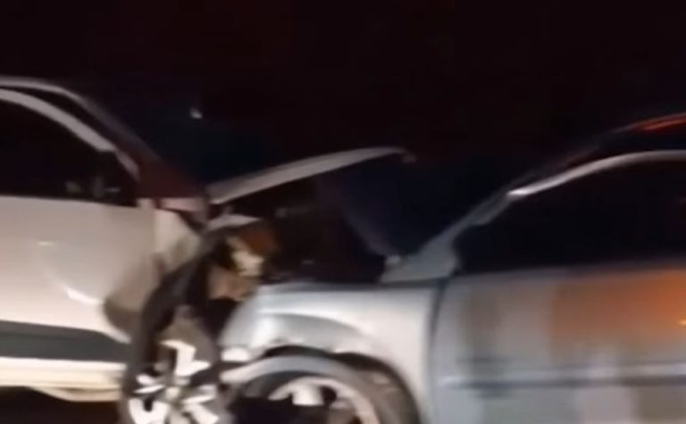 Colisão frontal entre dois carros deixa três mortos e três feridos em São Mateus