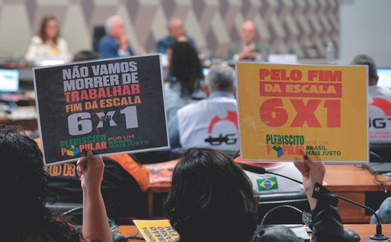 Comércio se une à indústria contra mudança na escala de trabalho 6×1