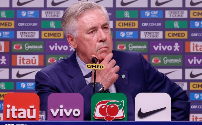 Ancelotti abre ciclo para Copa de 2030 com oito estreantes na seleção