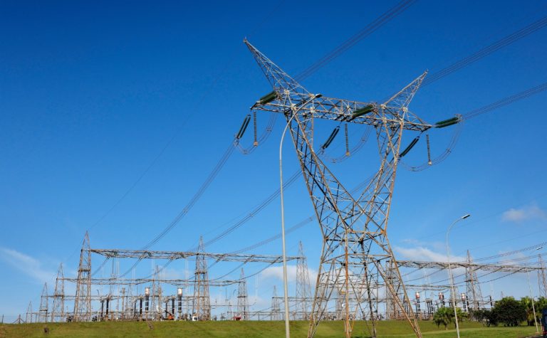 Conta de luz volta à bandeira verde em outubro após 5 meses