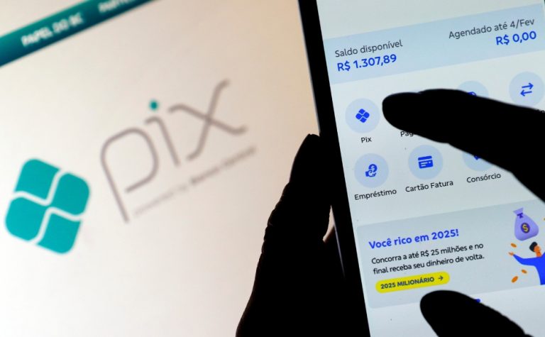 Pix terá novas regras para fraudes, cobrança híbrida e contas-salário