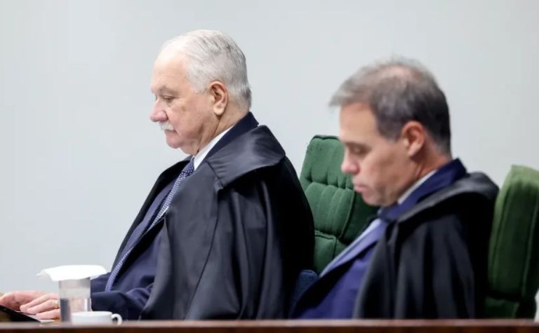 Fachin tira de Mendonça relatoria de caso Moraes e assume comando