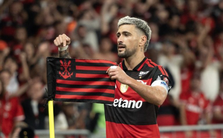 Flamengo garante vaga no sufoco e chega à 5ª semifinal de Libertadores em oito anos