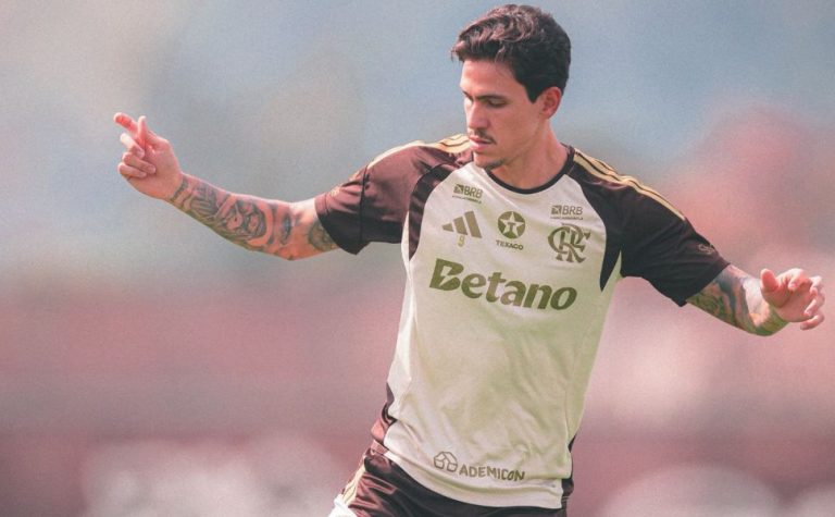 Flamengo usa força máxima contra o Remo e mira liderança