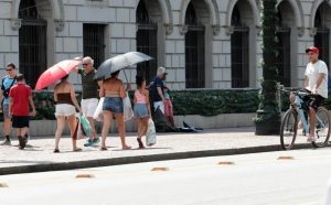 Inmet emite alerta de grande perigo para calor no fim de semana