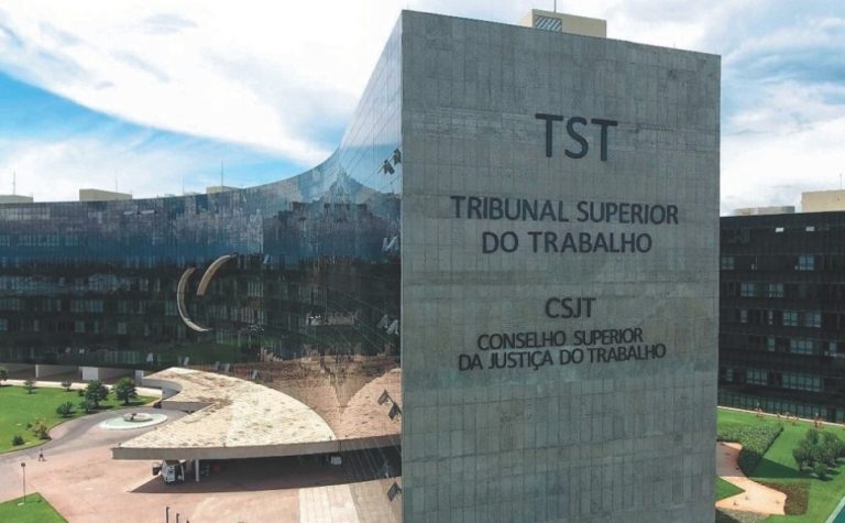 Justiça aceita bloqueio de metade da aposentadoria para quem tem dívida trabalhista