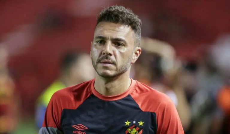 Mariano Soso chega nesta quarta-feira (9) para comandar o Sport