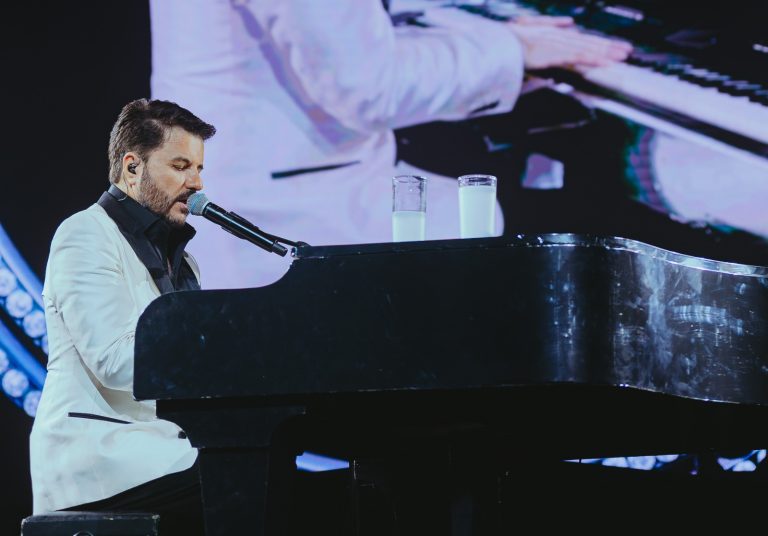 Maurício Manieri traz projeto Classics ao Teatro Guararapes