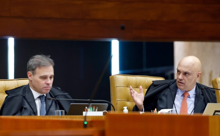 STF interrompe sessão sem definir como julgará casos de Moraes e de Mendonça