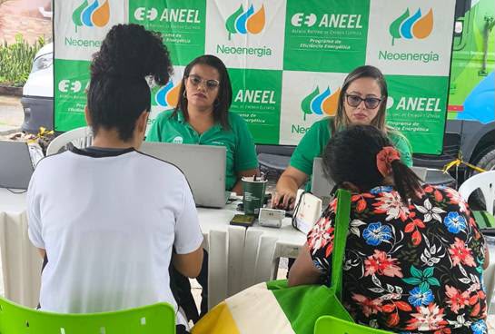 Neoenergia faz mutirão para evitar que clientes percam tarifa social de energia