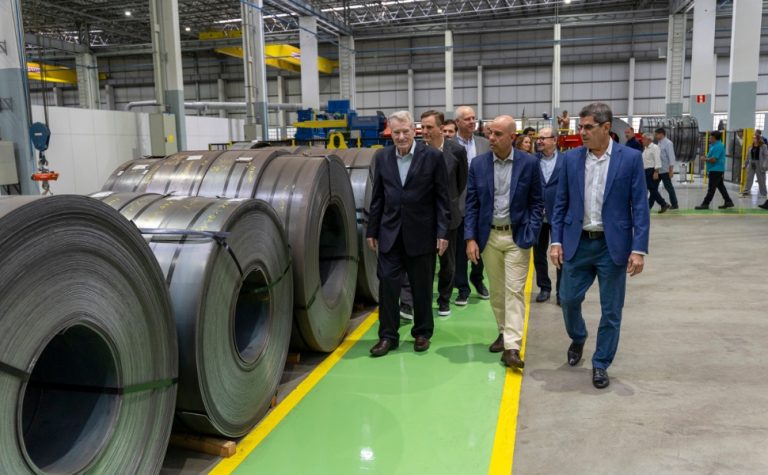 Nova fábrica na Serra mira produção de 200 mil toneladas de aço por ano