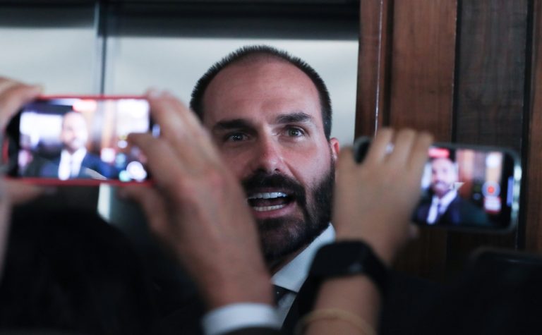 Primeira Turma do STF mantém condenação de Eduardo Bolsonaro