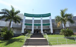 Profissionais da Educação de Cariacica receberão abono de R$ 3,5 mil neste mês