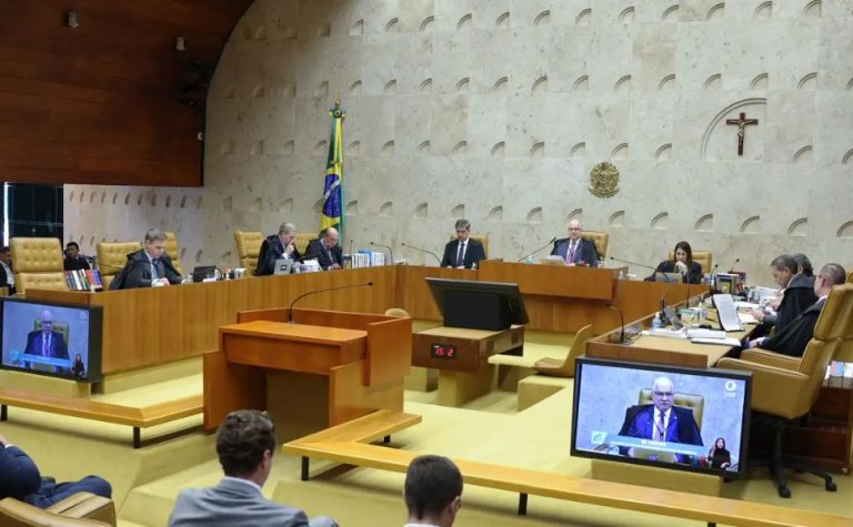 STF retoma sessões após suspensão de casos Moraes e Mendonça