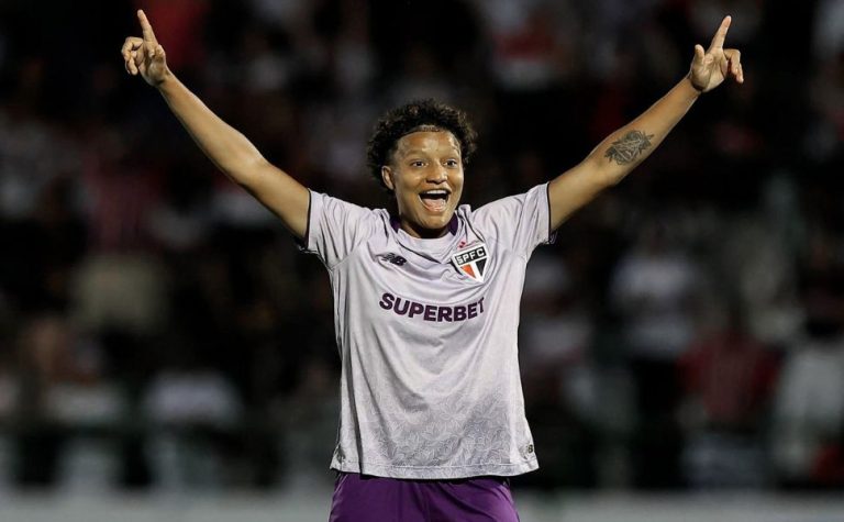 São Paulo volta a bater o Flamengo e avança à decisão do Brasileiro feminino