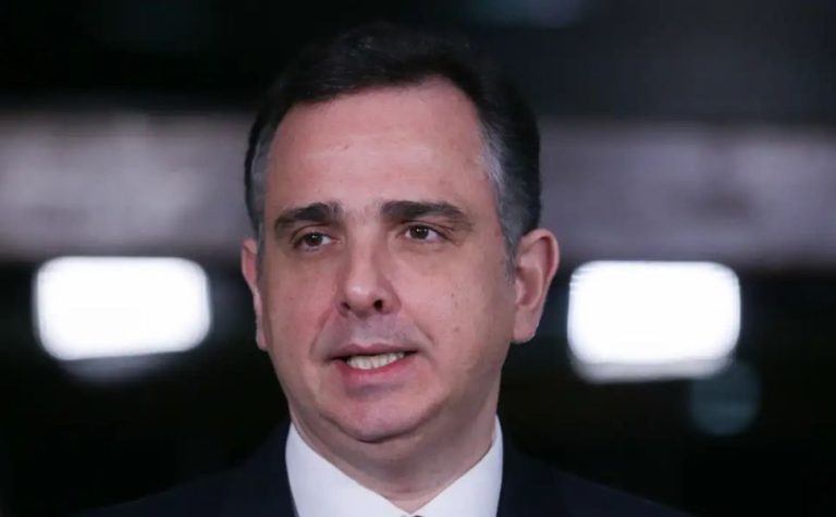 Senado aprova indicação de Rodrigo Pacheco para o TCU