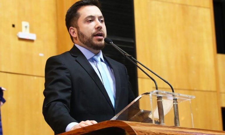 TRE-ES barra candidatura de vereador de Vitória à Assembleia Legislativa