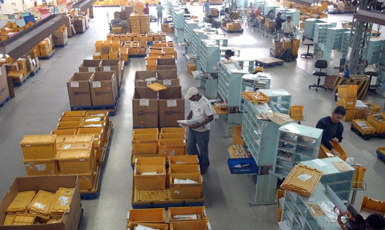 TST suspende julgamento sobre dissídio dos Correios e greve da categoria continua