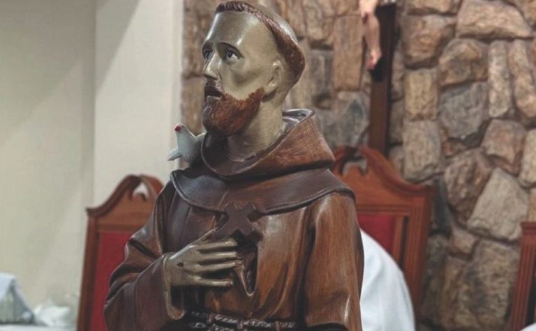 Tríduo e Festa de São Francisco de Assis em Jardim Camburi