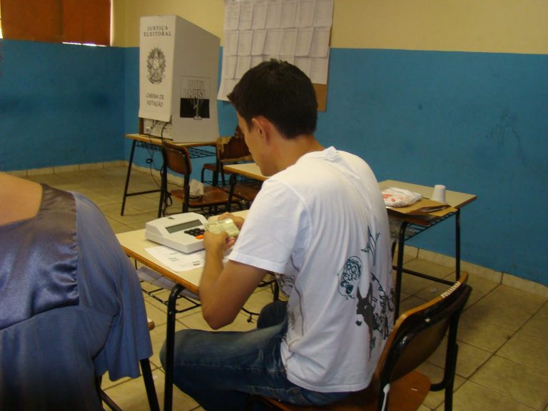 Vai trabalhar nas Eleições? Entenda as regras e conheça seus direitos