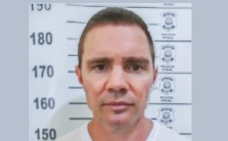 Vorcaro pediu a Sicário certificados adulterados de vacinação, indicam mensagens