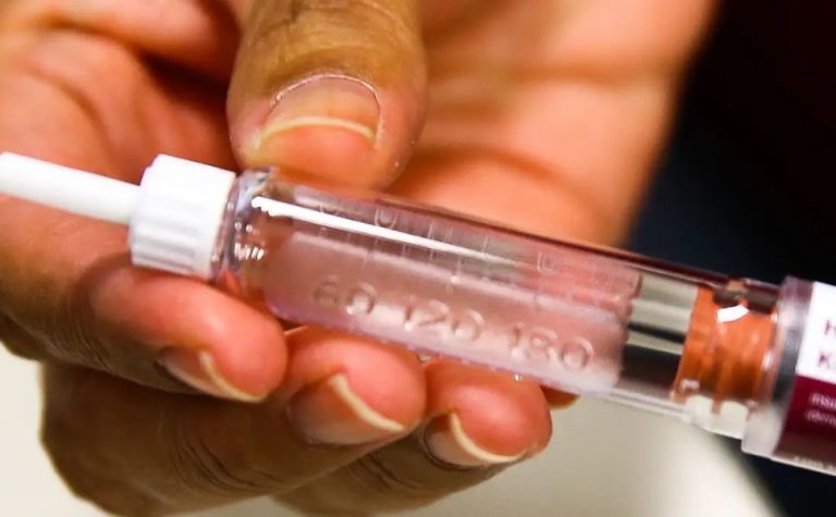 Anvisa proíbe venda de insulina e tirzepatida irregulares