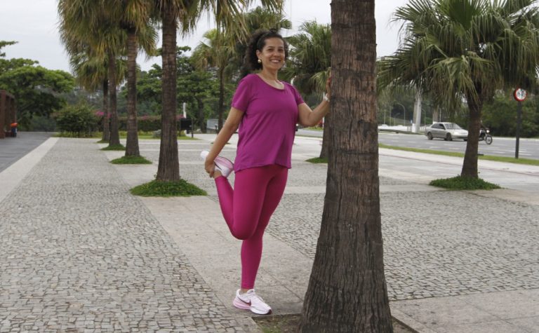 Após bariátrica, bancária descobre paixão pela corrida aos 44 anos