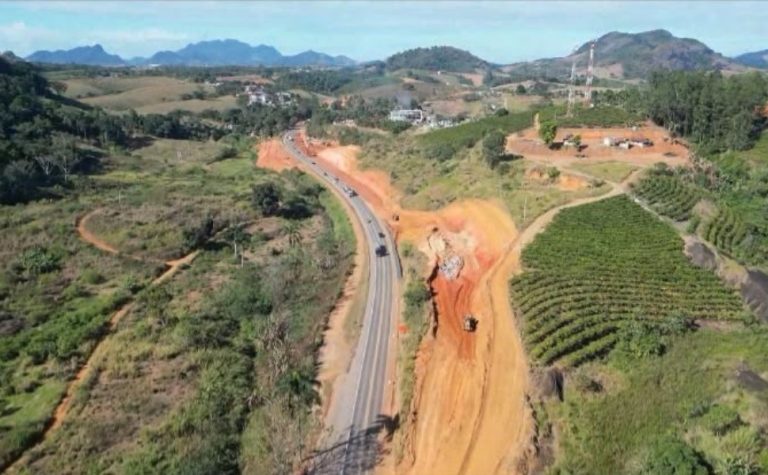 BR-101 tem bloqueios em Serra, Fundão e Rio Novo do Sul nesta semana