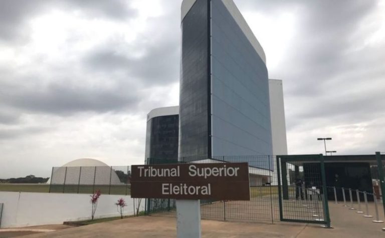 Corregedor do TSE derruba decisão de Kassio e libera canal pró-Lula