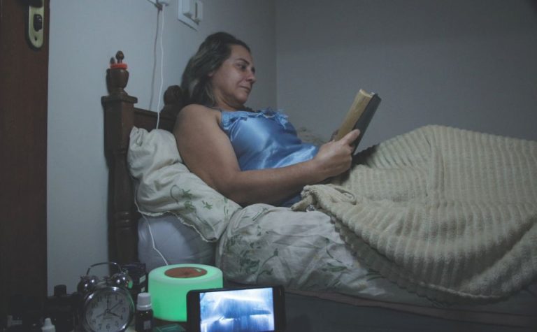 Dívidas afetam sono, humor e saúde mental, diz pesquisa